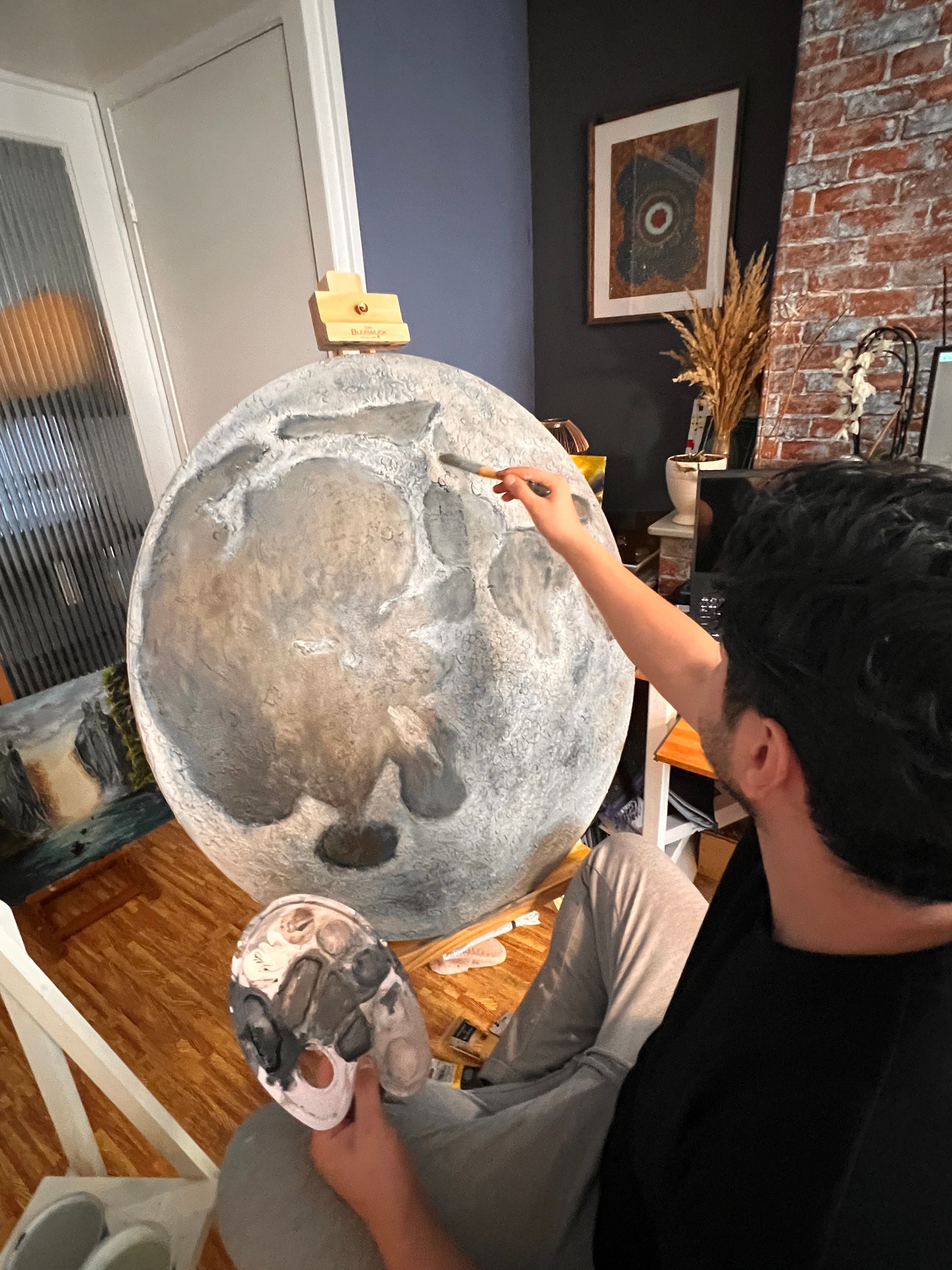 Yasin at work in the Voorburg studio